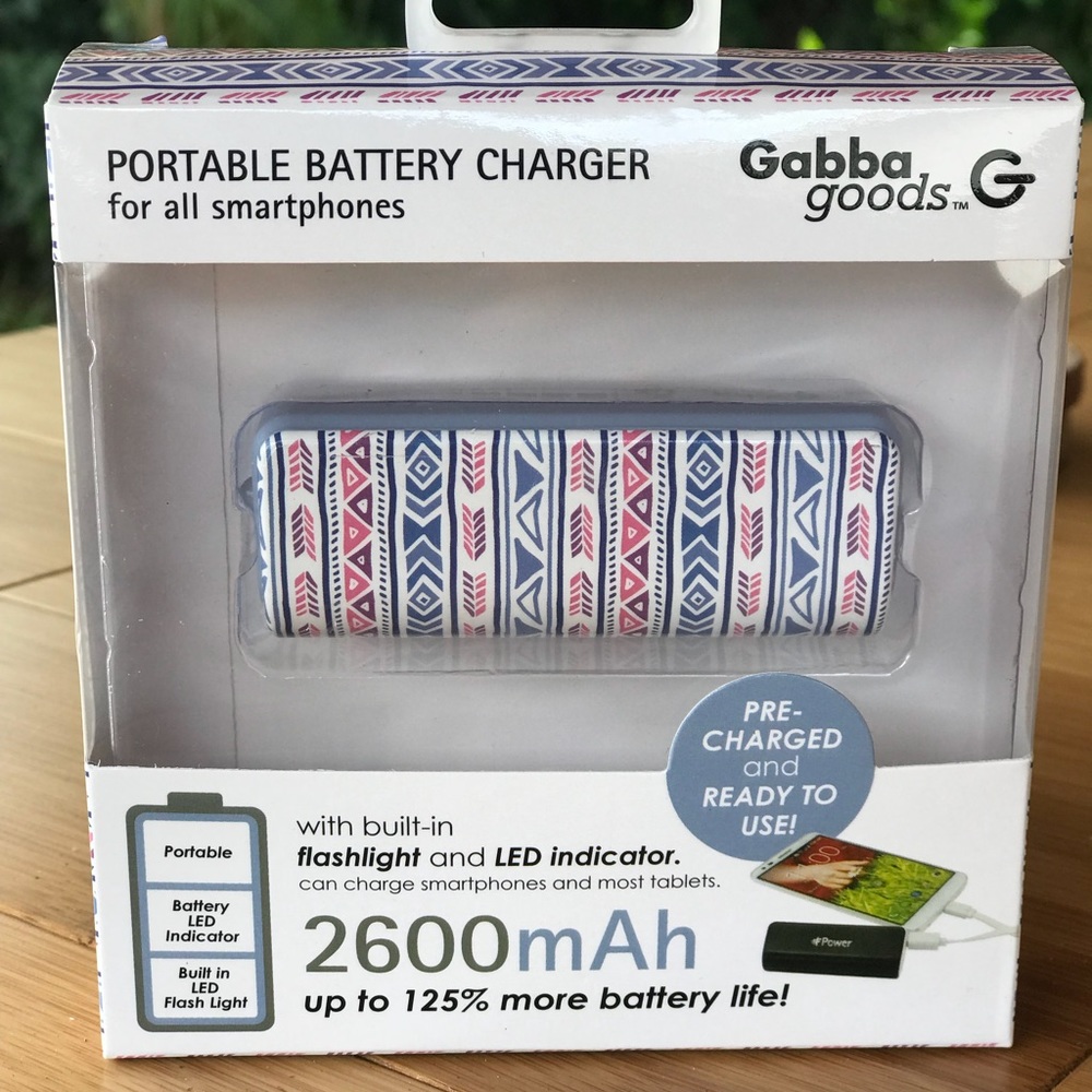🌴Stylish Portable Battery Charger🌴